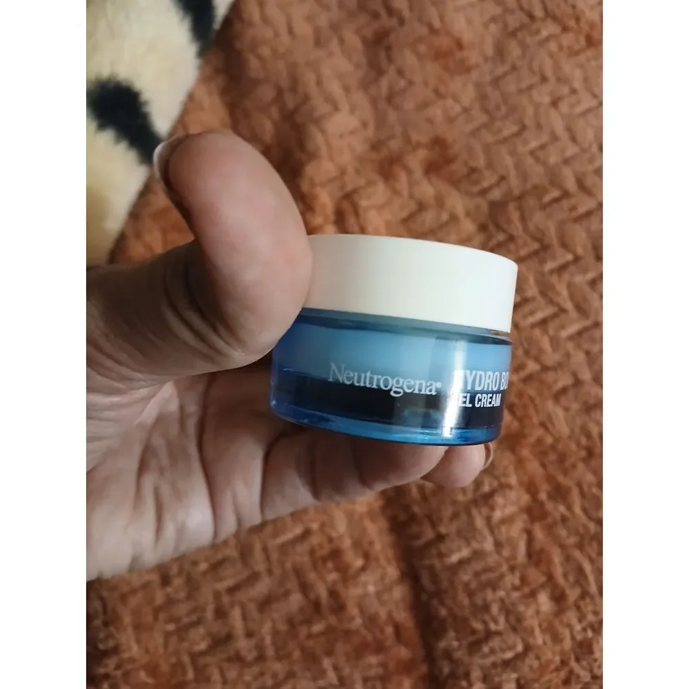 Neutrogena Hydro Boost Gel Cream Face Moisturizer Opened Unused Full